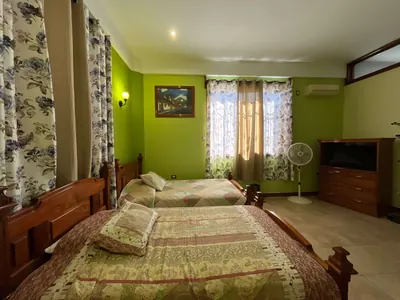 Habitación del hotel (2)